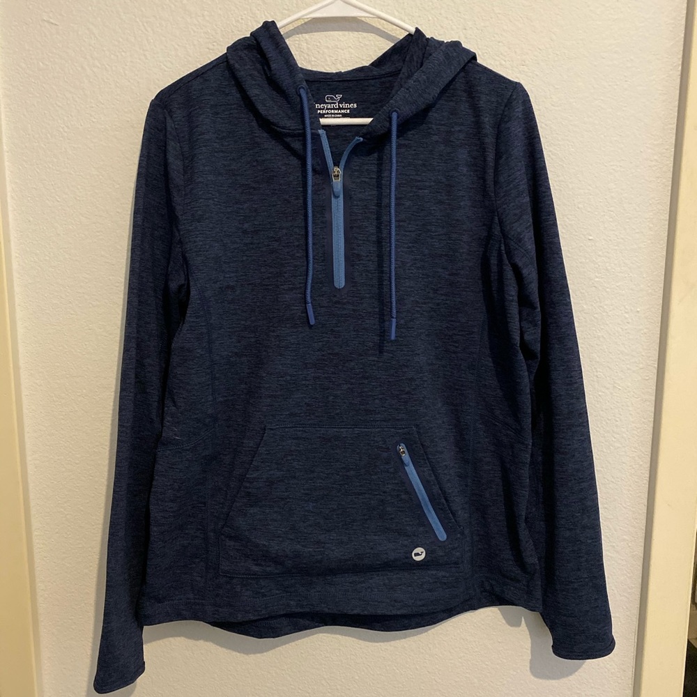 Women’s Vineyard Vines performance hoodie
